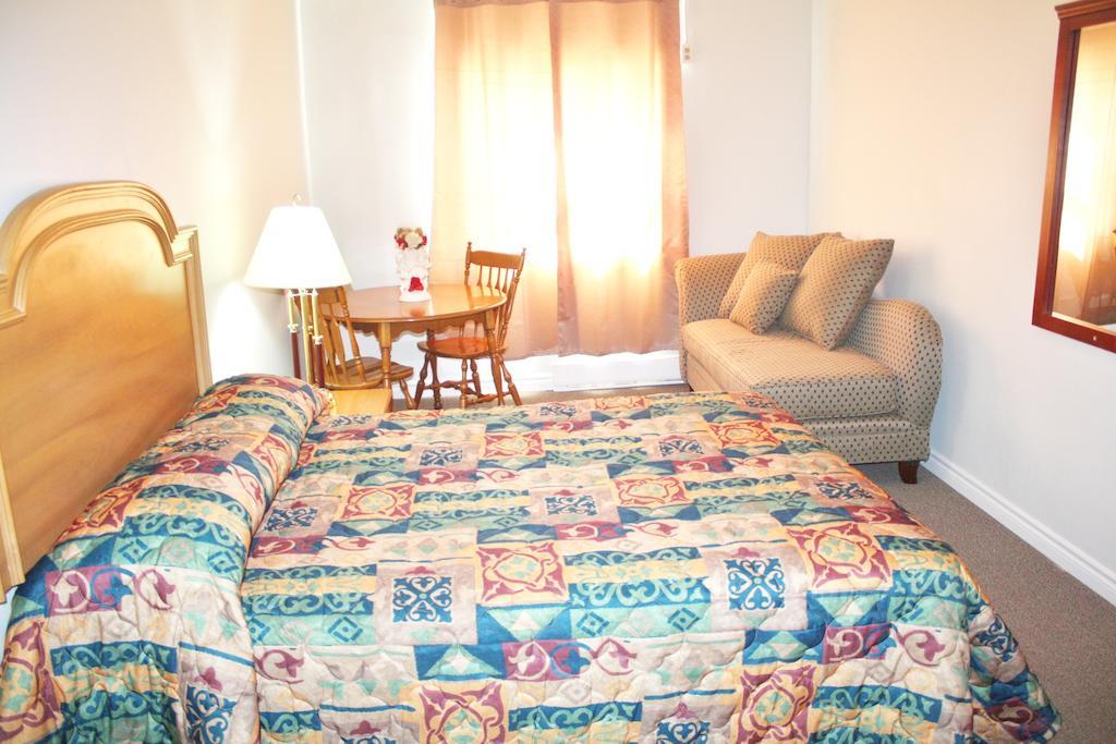 וודסטוק Tulip Motel חדר תמונה